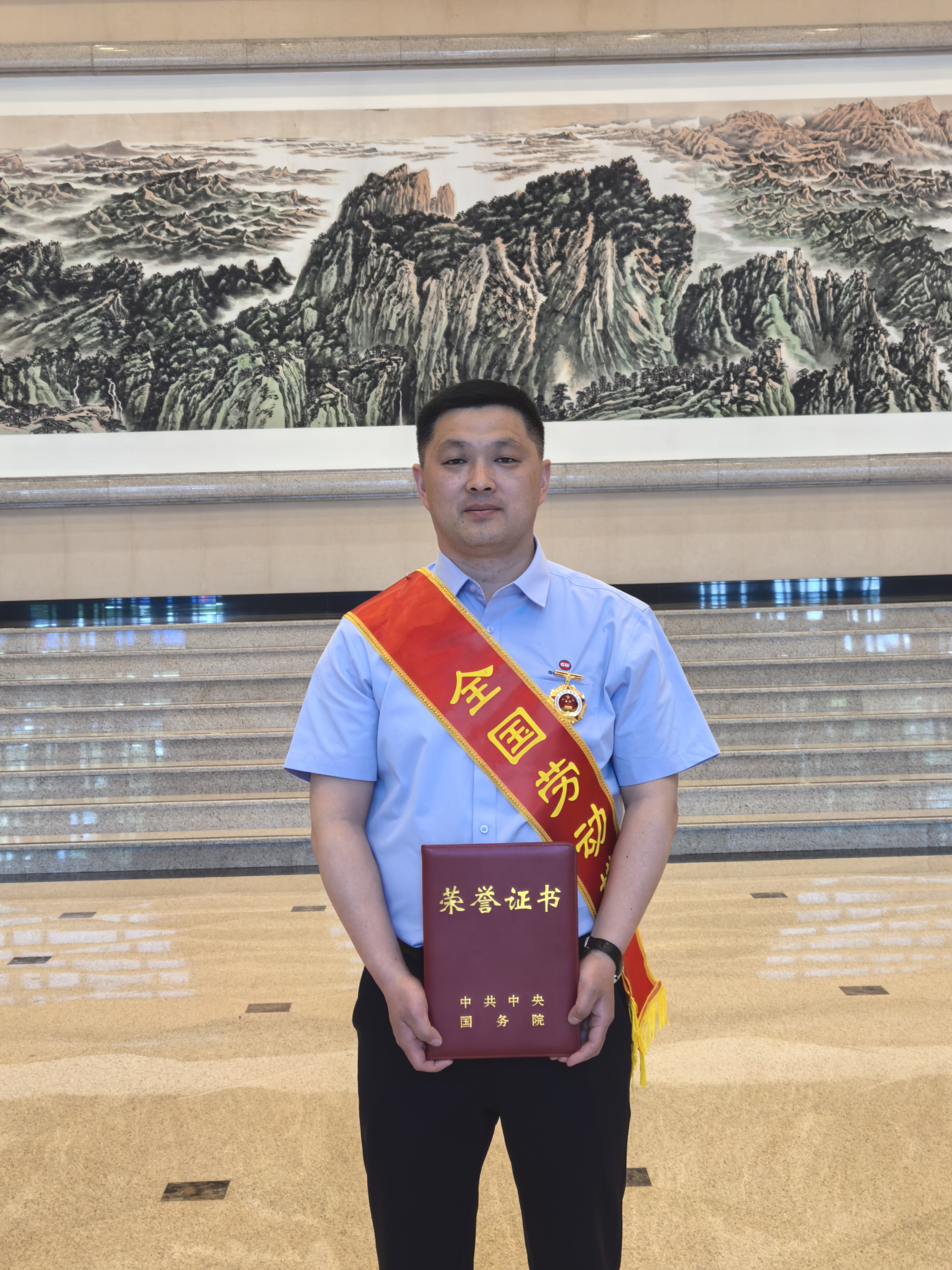 谷大伟1.jpg 谷大伟1.jpg